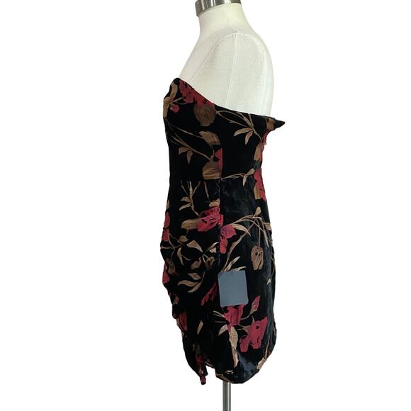 Lulus Evening In Love Black Floral Print Velvet Strapless Mini Dress NWT Sz M - Picture 4 of 11